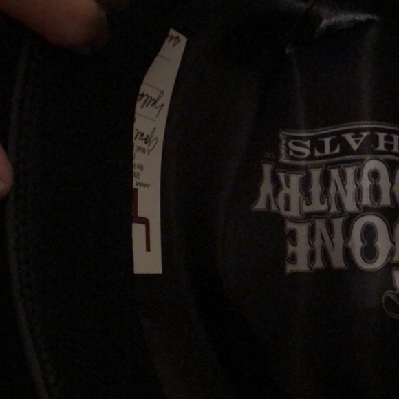 Gone Country Western Hat /Yellowstone in black. - Picture 2 of 2